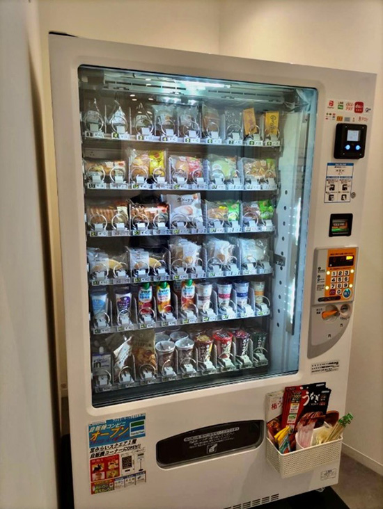 自販機コンビニ入りました！