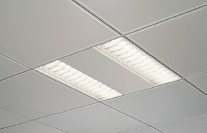 LED照明を採用